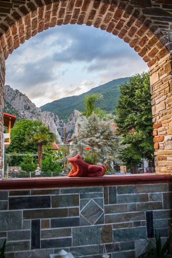 Ξενώνας Μαίανδρος Aridaia Bagian luar foto